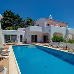 Casa Ninho - Spacious 5 Bedroom * كارفويرو