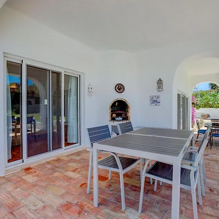 Villa Casa Ninho - Spacious 5 Bedroom *