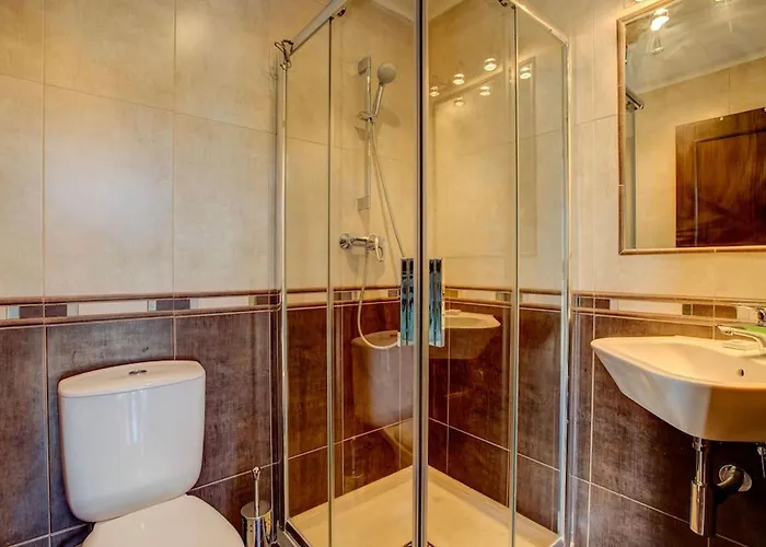 Villa Casa Ninho - Spacious 5 Bedroom *