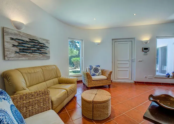 Casa Ninho - Spacious 5 Bedroom * Carvoeiro (Lagoa)