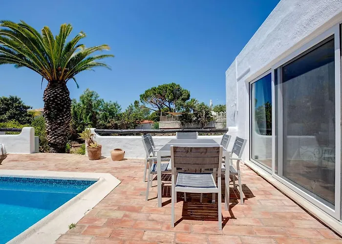 Villa Casa Ninho - Spacious 5 Bedroom *