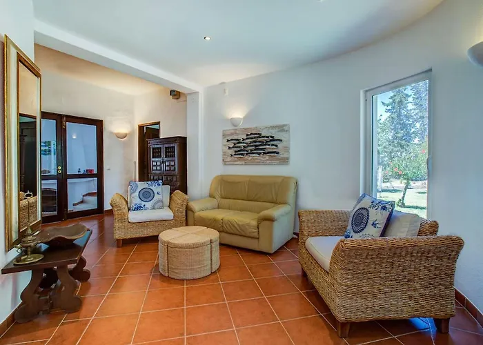 Villa Casa Ninho - Spacious 5 Bedroom Carvoeiro (Lagoa)