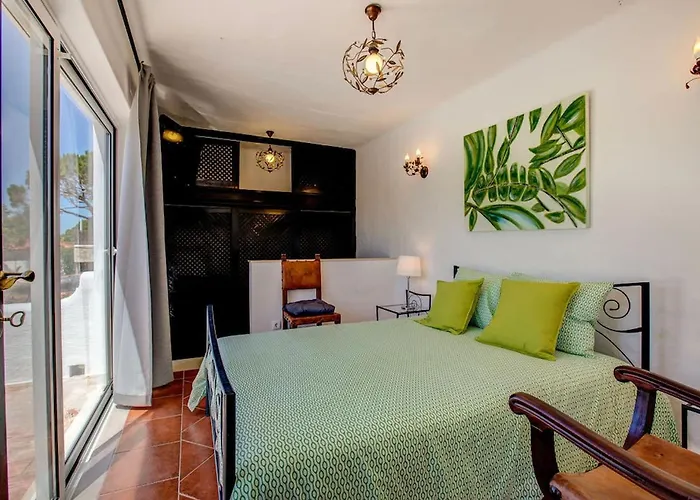Casa Ninho - Spacious 5 Bedroom