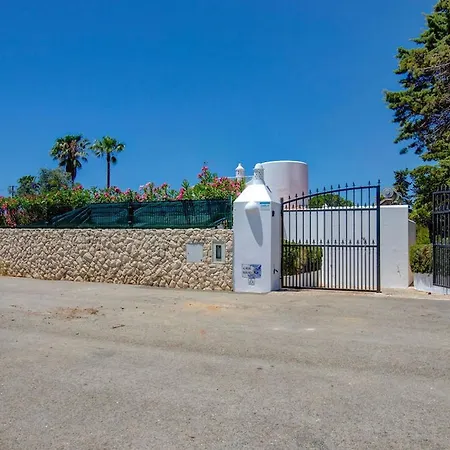 Casa Ninho - Spacious 5 Bedroom וילה קארבואירו