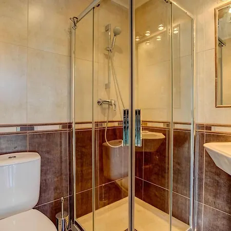 וילה Casa Ninho - Spacious 5 Bedroom *