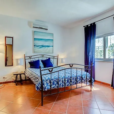 וילה Casa Ninho - Spacious 5 Bedroom